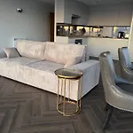 Excel Luxury Apartment With Amazing View